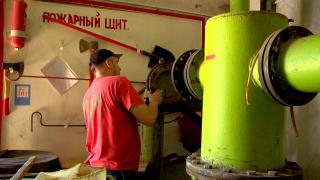 Кам`янське підприємство «Тепломережі» продовжує поетапне відключення житлових будинків від централізованого опалення